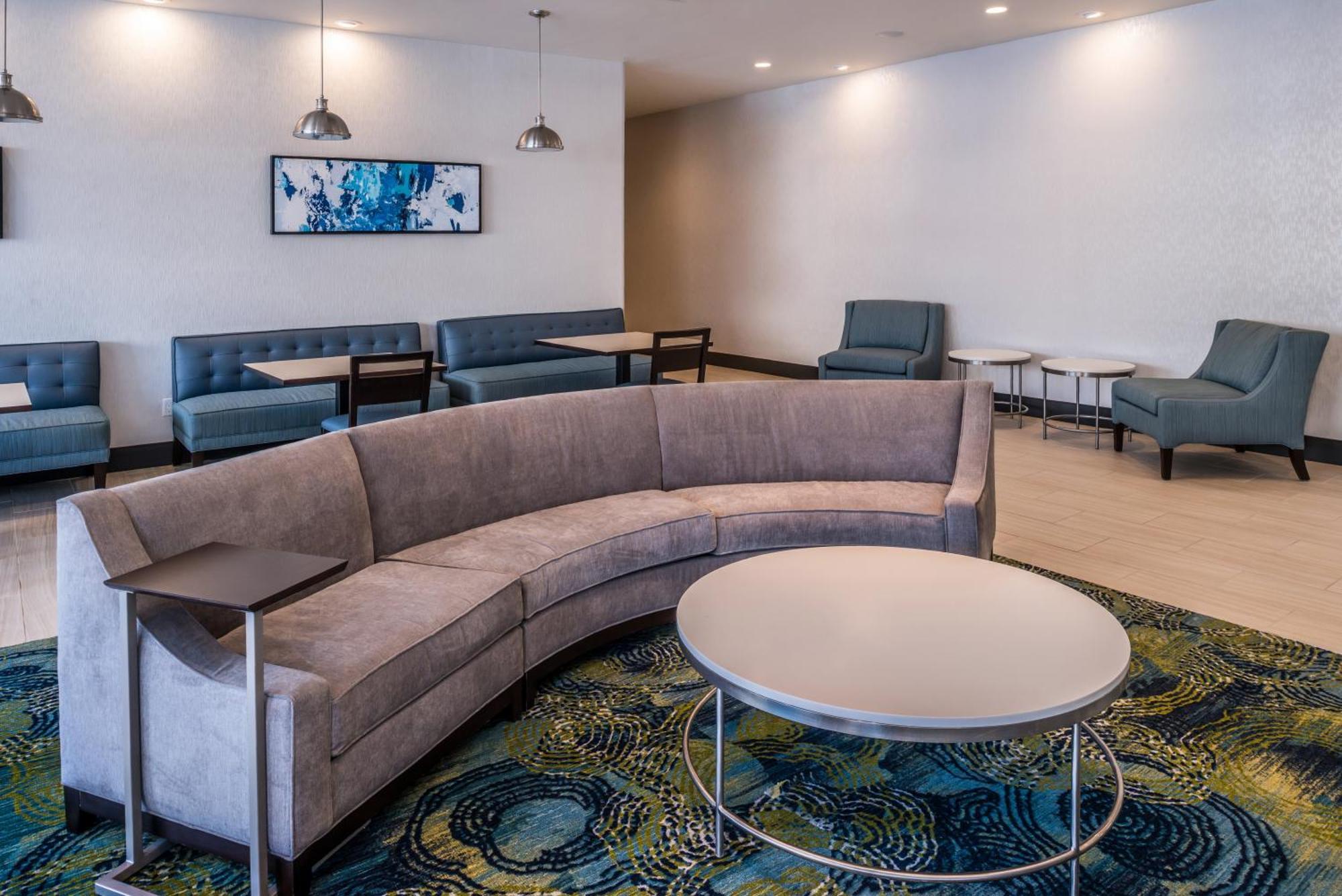 Holiday Inn Detroit Northwest - Livonia By Ihg Exterior foto