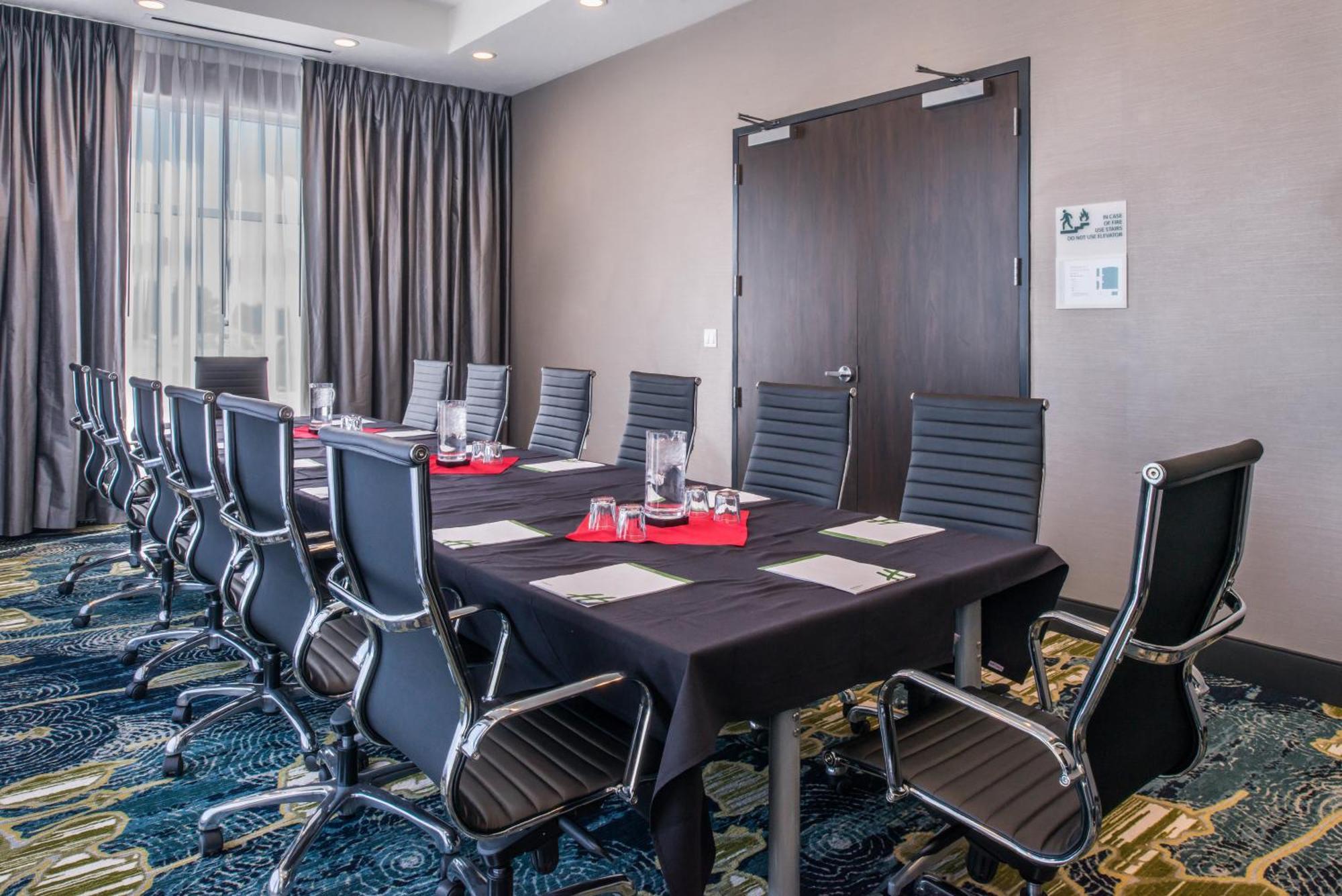 Holiday Inn Detroit Northwest - Livonia By Ihg Exterior foto